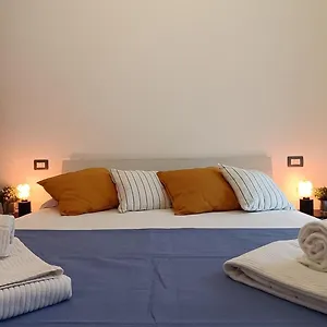 Sahi - Via Dei Ciclamini Mm1 Primaticcio, Stadio San Siro, Ospedale San Carlo Appartement